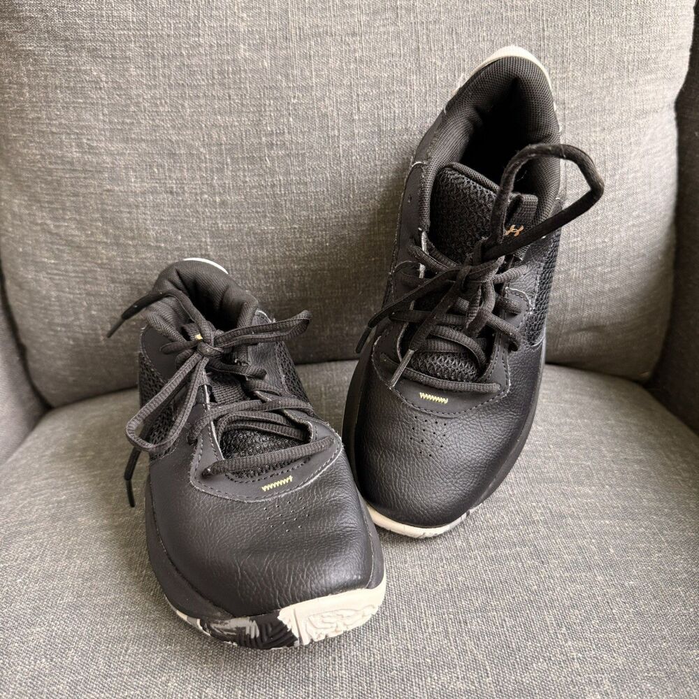 Under Armour PS Lockdown 6 Youth Boys 6.5Y Black Basketball Shoes Sneakers